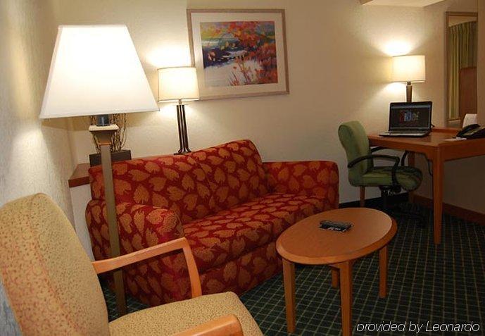 Fairfield Inn And Suites South Hill I-85 Exterior foto